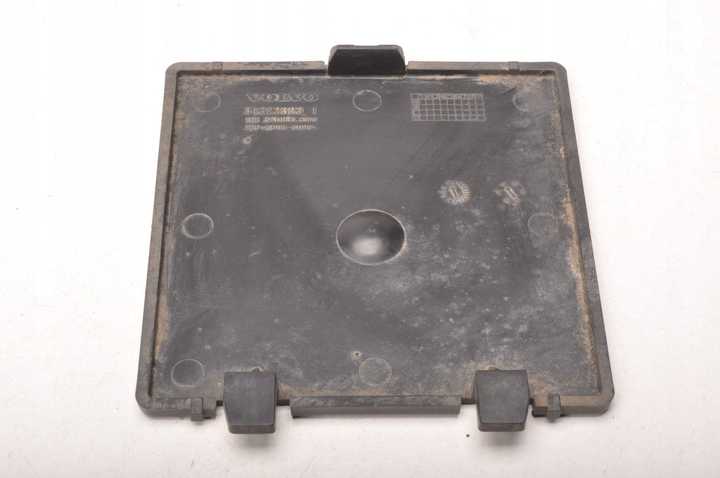 VOLVO V40 II BUMPER PLATE COVER 31323323