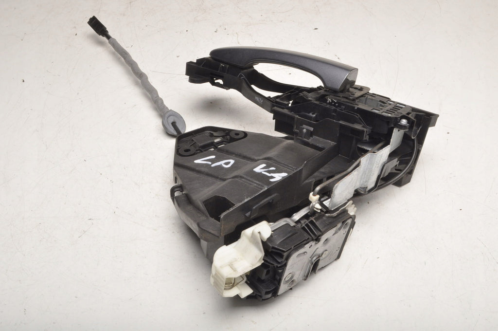 VOLVO V40 II DOOR LOCK LEFT FRONT 31391824