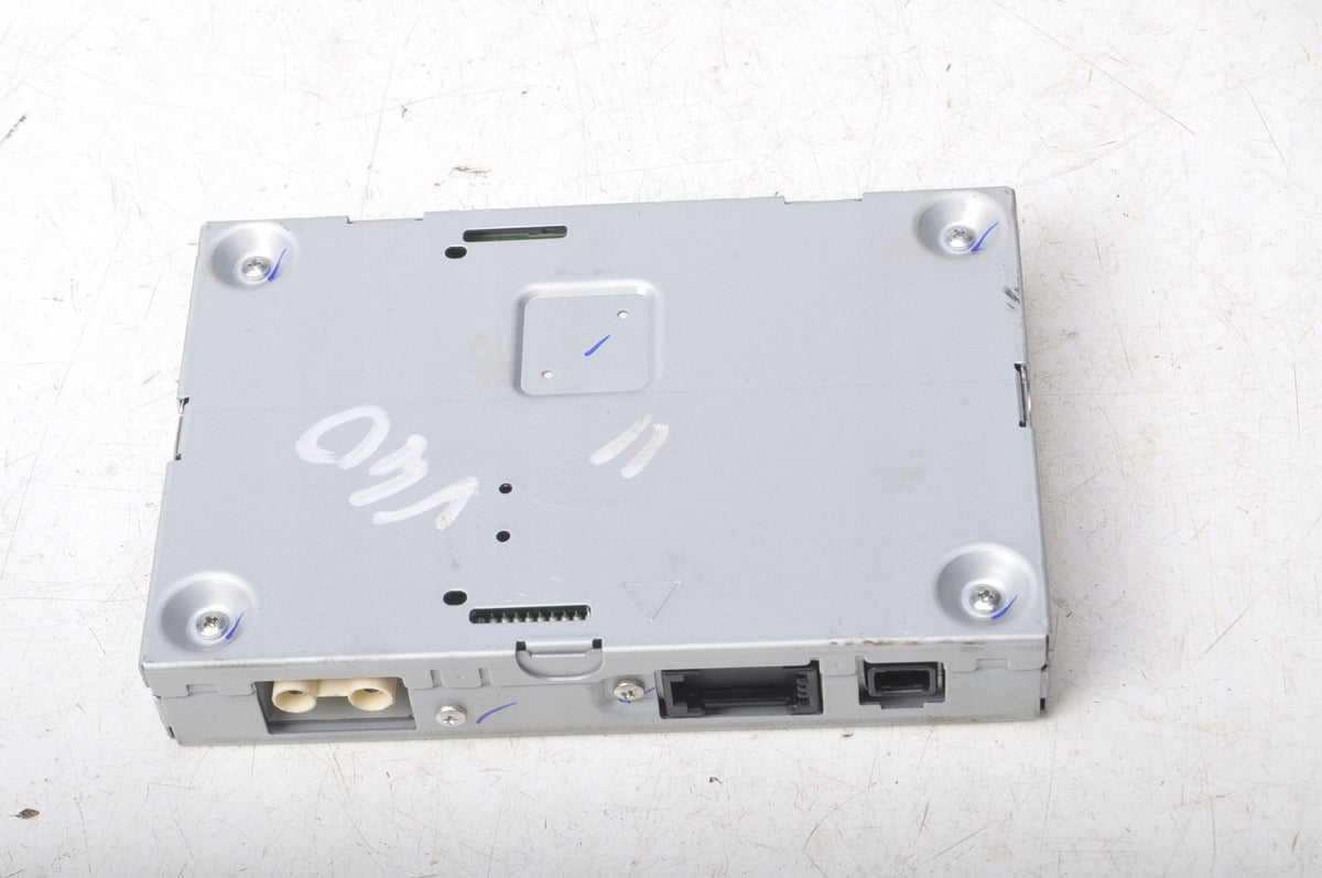 VOLVO V40 II RADIO AMPLIFIER 31450597