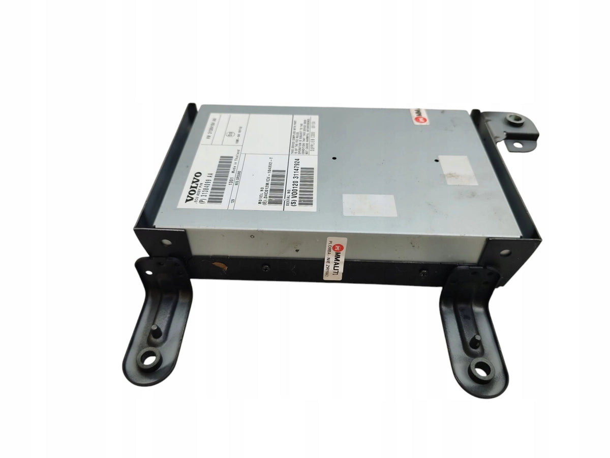 VOLVO V60 AND 31384099AA 31384104AA AMPLIFIER