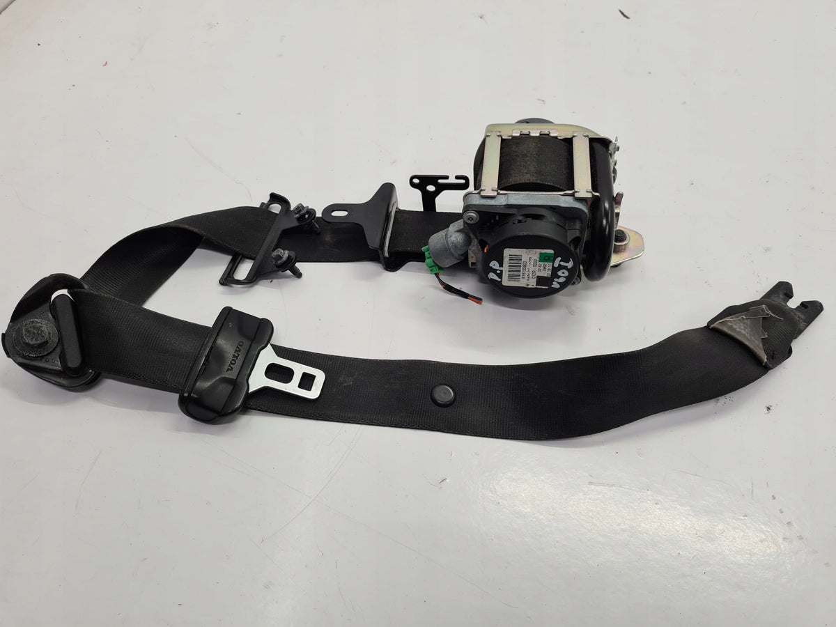 VOLVO V60 AND SEAT BELT RIGHT FRONT 39800482