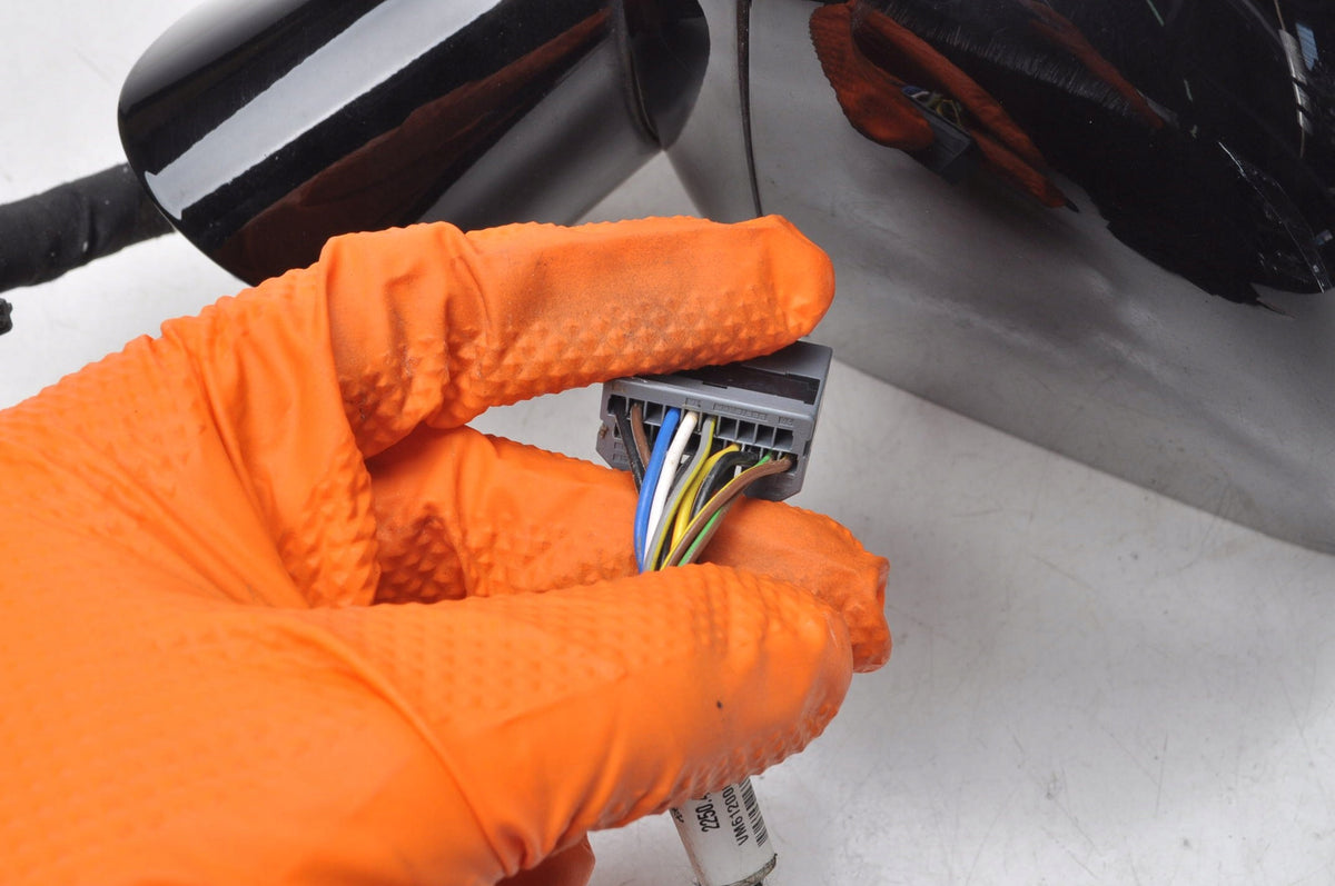 VOLVO V60 II S60 III MIRROR RIGHT 12 PIN