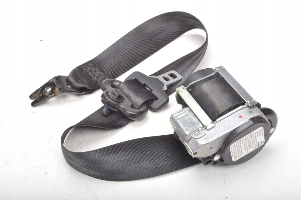 VOLVO V60 SEAT BELT RIGHT FRONT 616159000