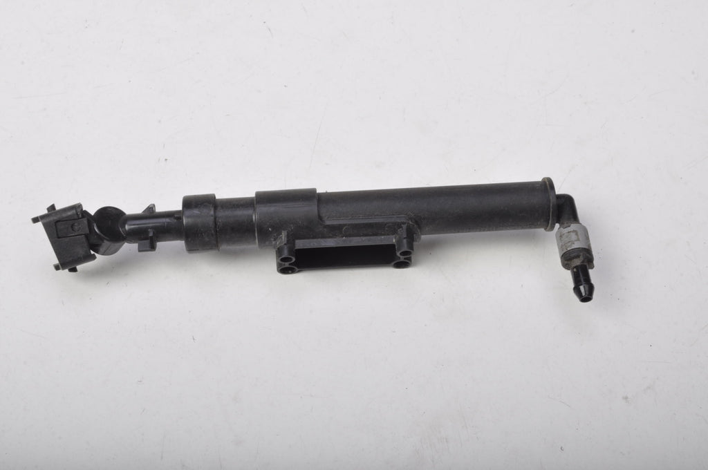 VOLVO V70 III WASHER PUMP RIGHT 31294175