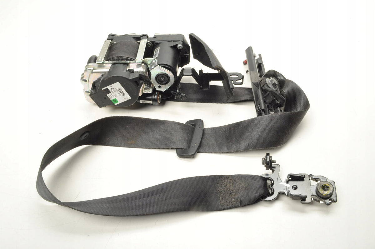 VOLVO V90 II SEAT BELT RIGHT FRONT 31675248