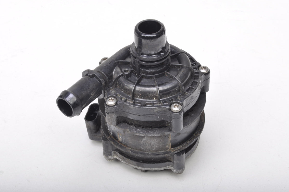 VOLVO XC40 2018- T5 WATER PUMP 32222737