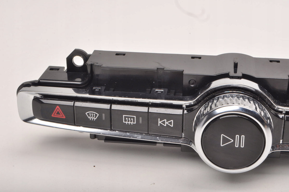 VOLVO XC40 II CENTER RADIO CONTROL PANEL 31456672