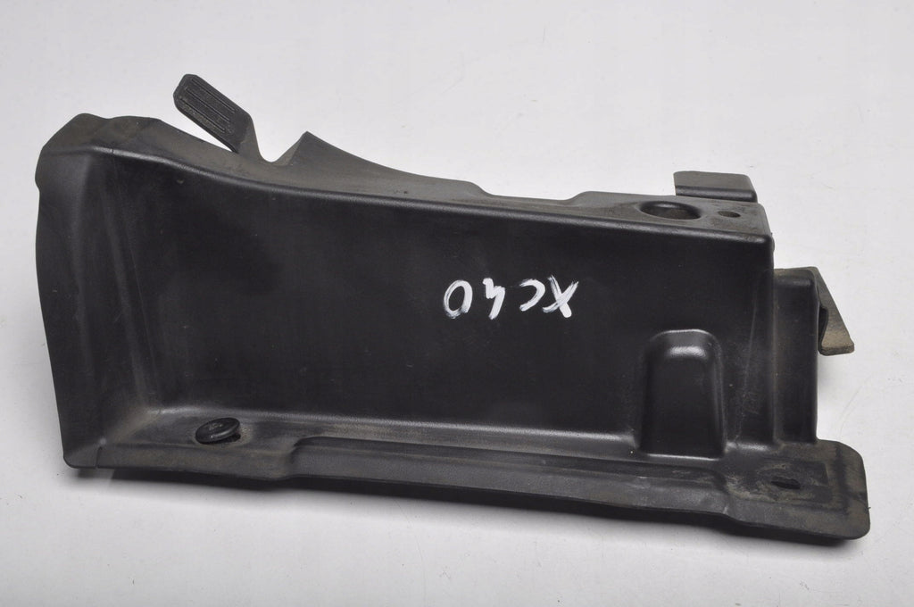VOLVO XC40 II COVER UNDERCARRIAGE RIGHT 31651567