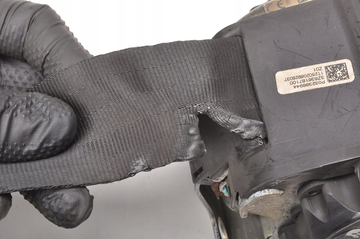 VOLVO XC40 SEAT BELT RIGHT REAR 2 ROW 32386944