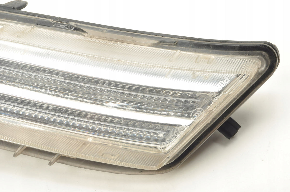 VOLVO XC60 AND HALOGEN RIGHT 89052027
