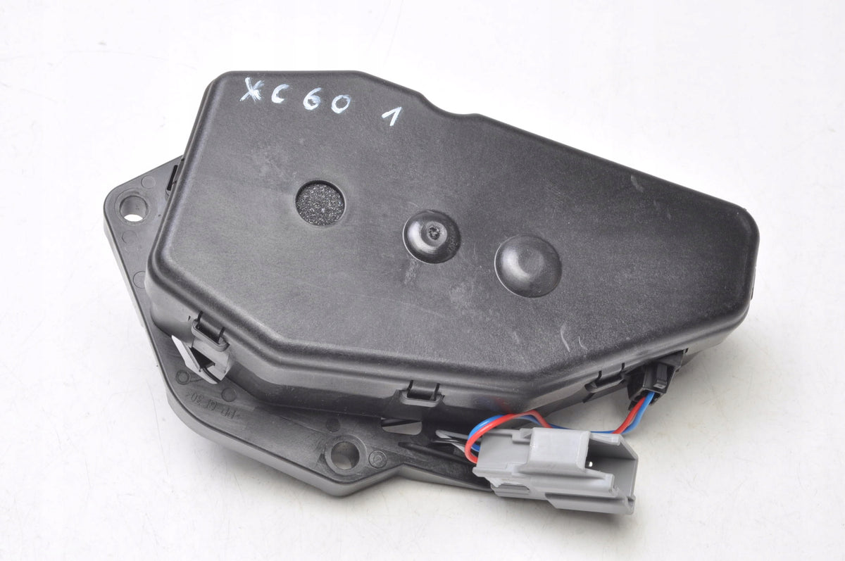 VOLVO XC60 AND TAILGATE PULL 31440645