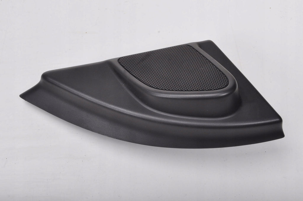 VOLVO XC60 AND TRIANGLE CAP RIGHT 30761586
