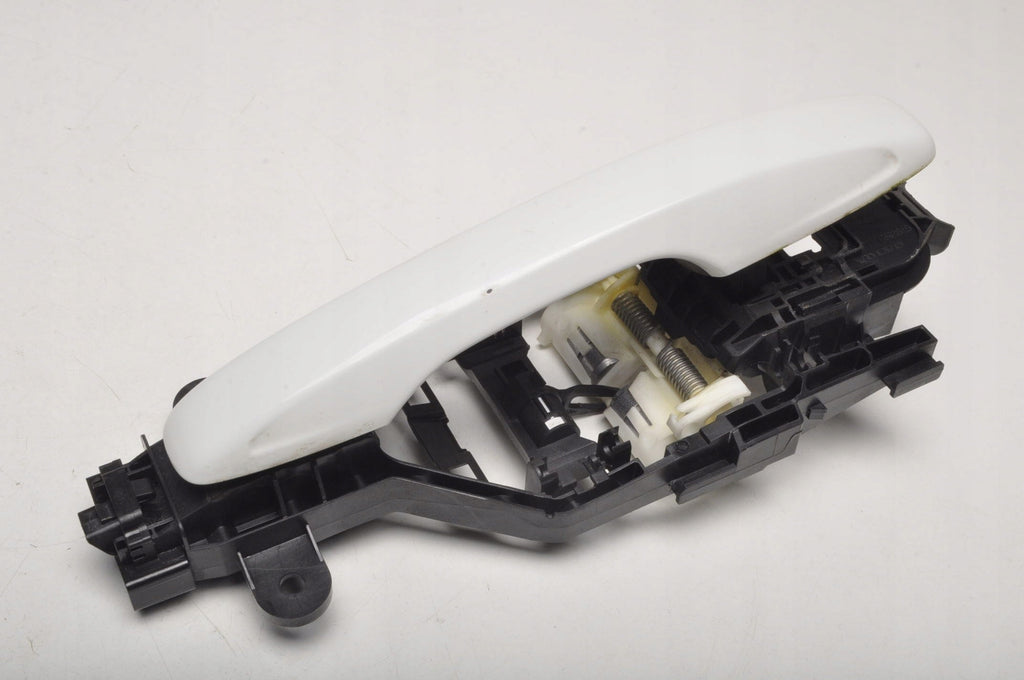 VOLVO XC60 II DOOR HANDLE EXTERIOR LEFT REAR