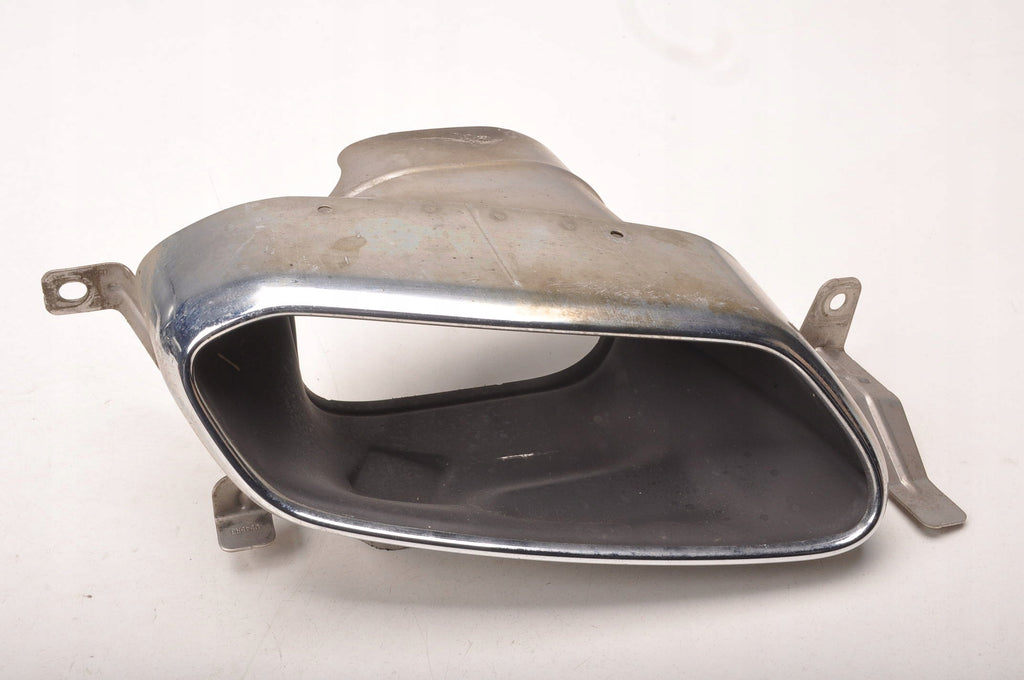 VOLVO XC60 II EXHAUST TIP RIGHT 31425212