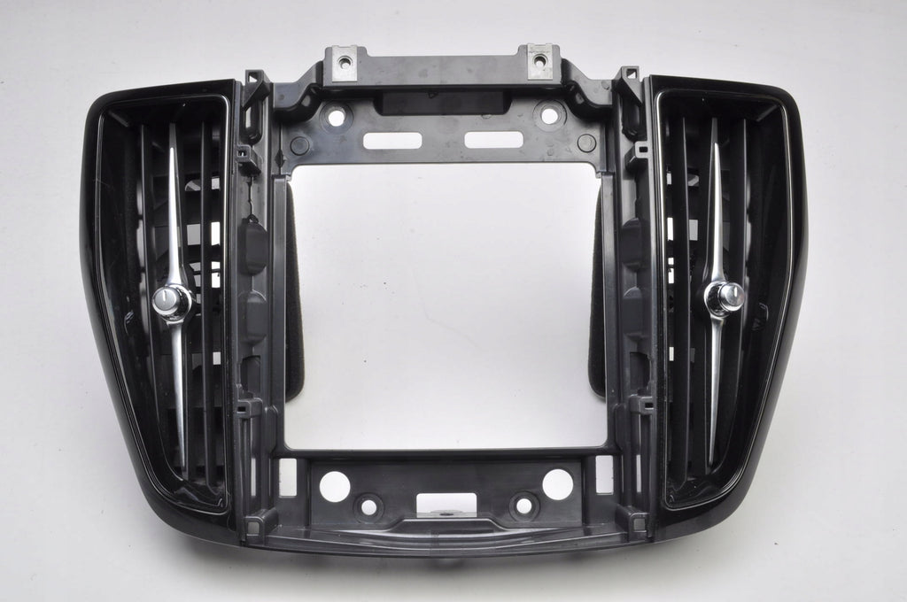 VOLVO XC60 II GRILLE RADIO FRAME 31417738