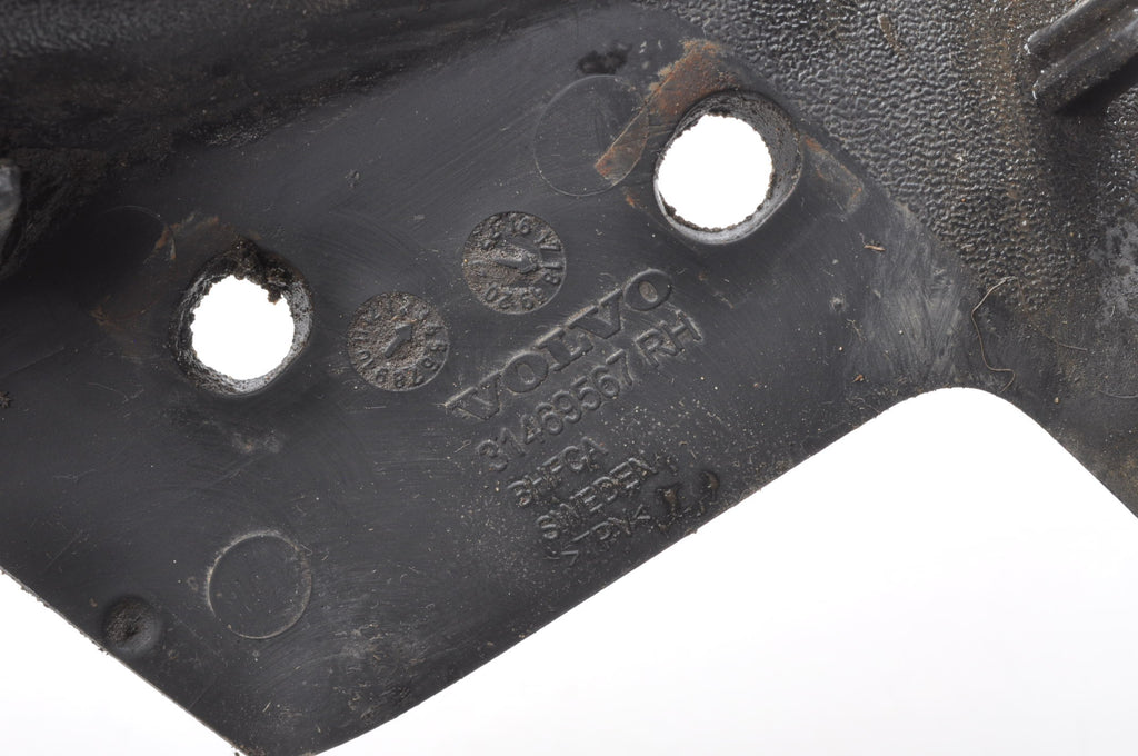 VOLVO XC60 II SPLASHER RIGHT REAR 31469567