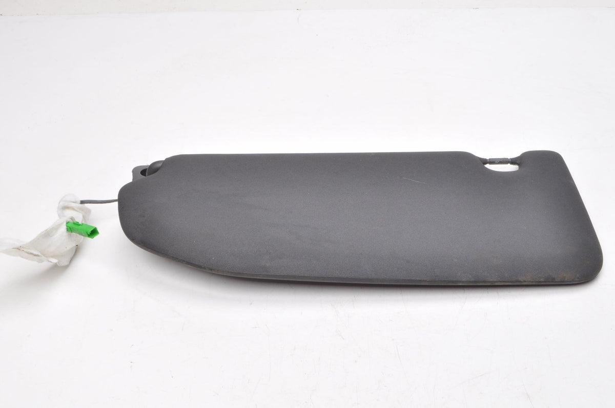 VOLVO XC60 II SUN VISOR RIGHT