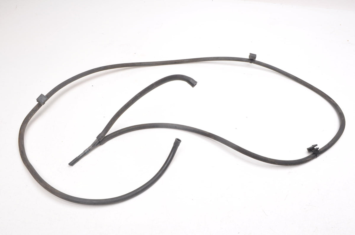 VOLVO XC70 II HOSE HEADLIGHT WASHER HOSES FOR FRONT LAMPS