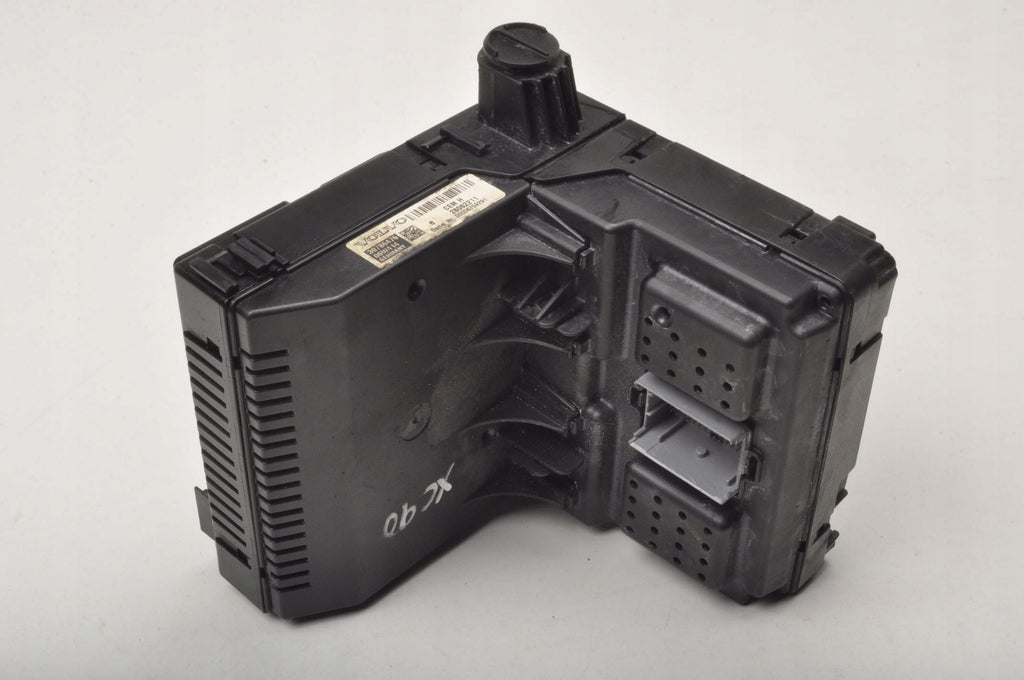 VOLVO XC90 AND MODULE CEM H 30786476