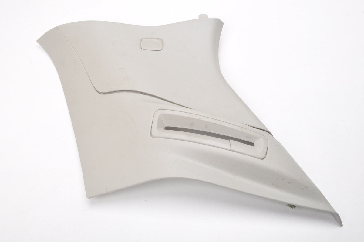 VOLVO XC90 II POST COVER RIGHT PLASTIC RIGHT 31479367
