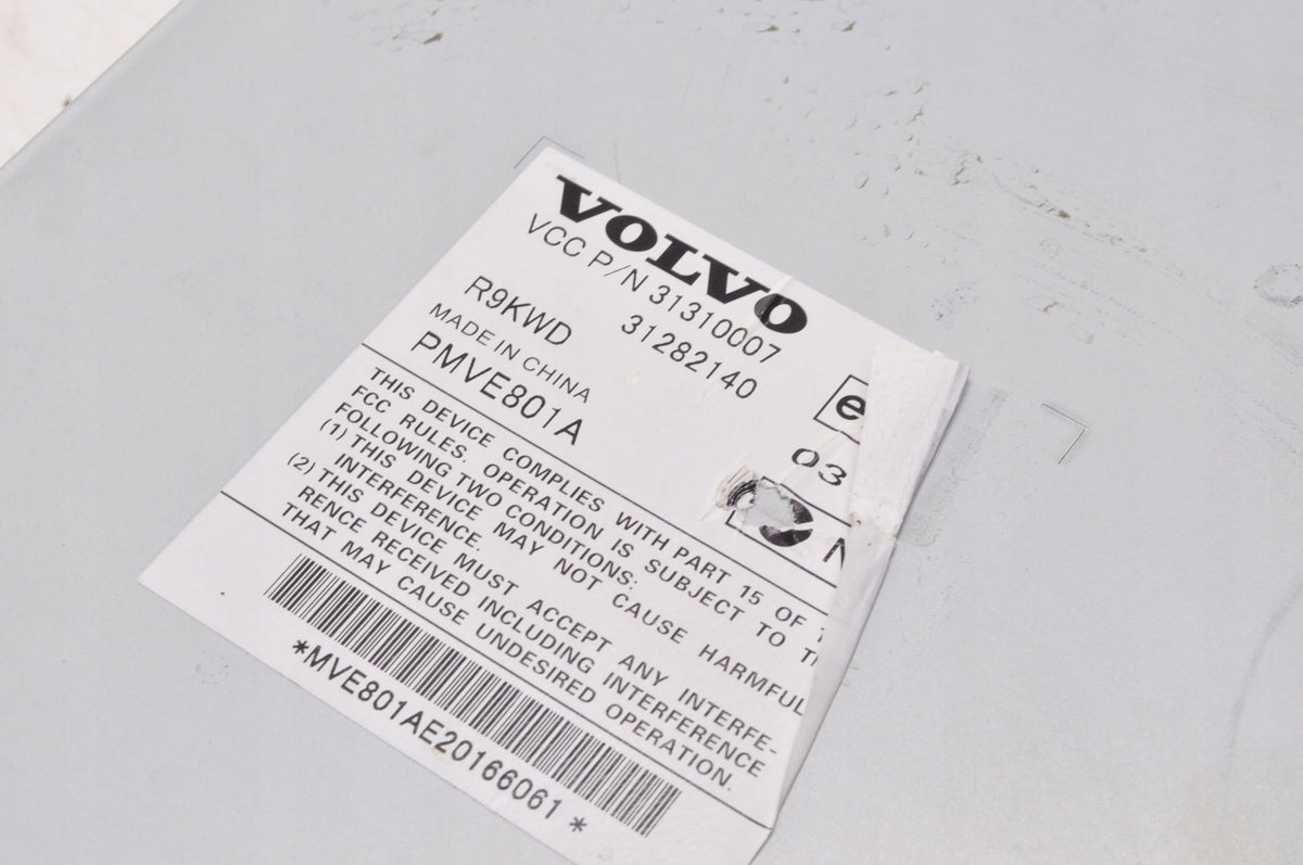 VOLVO XC90 RADIO AMPLIFIER 31310007