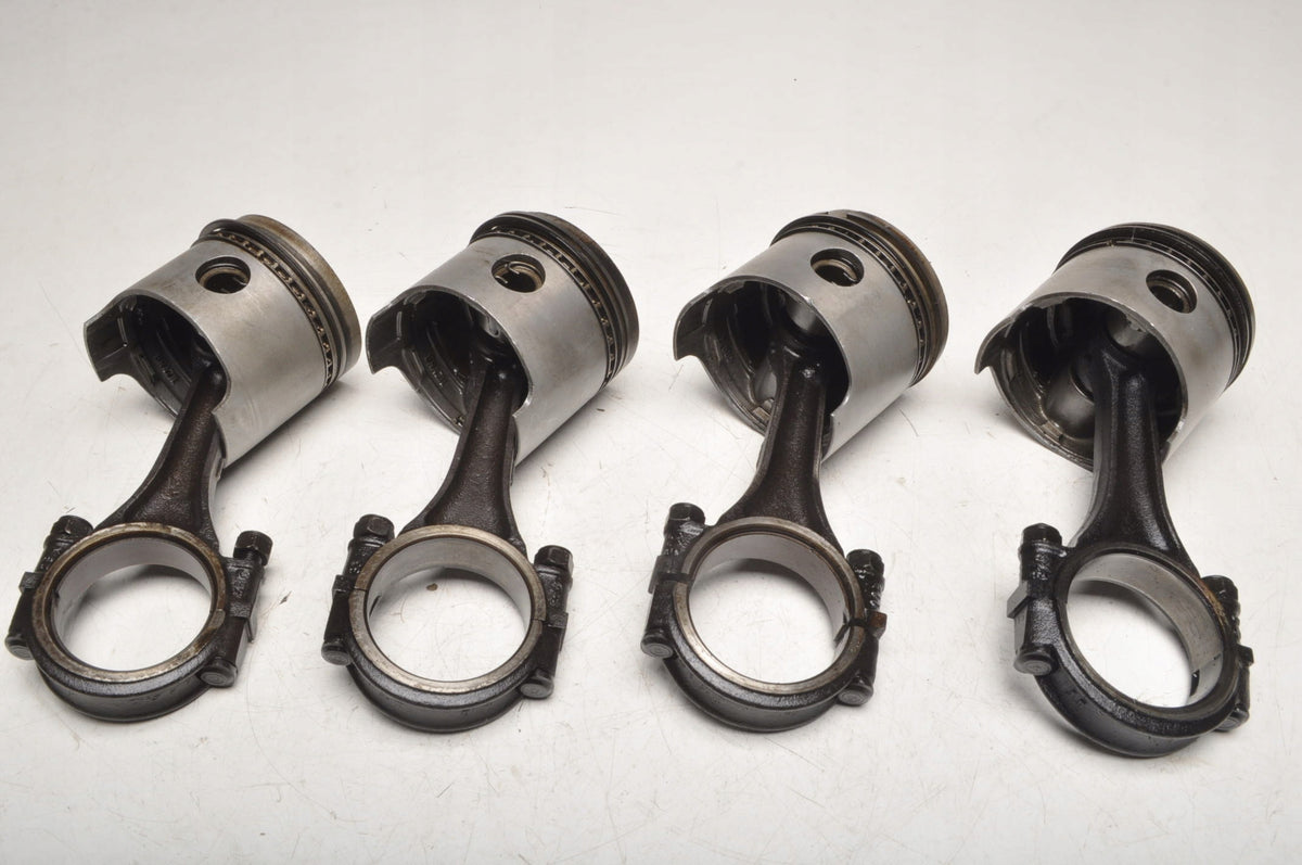 VW BEETLE 1300 1.3 40 km PISTON WITH CONNECTING ROD