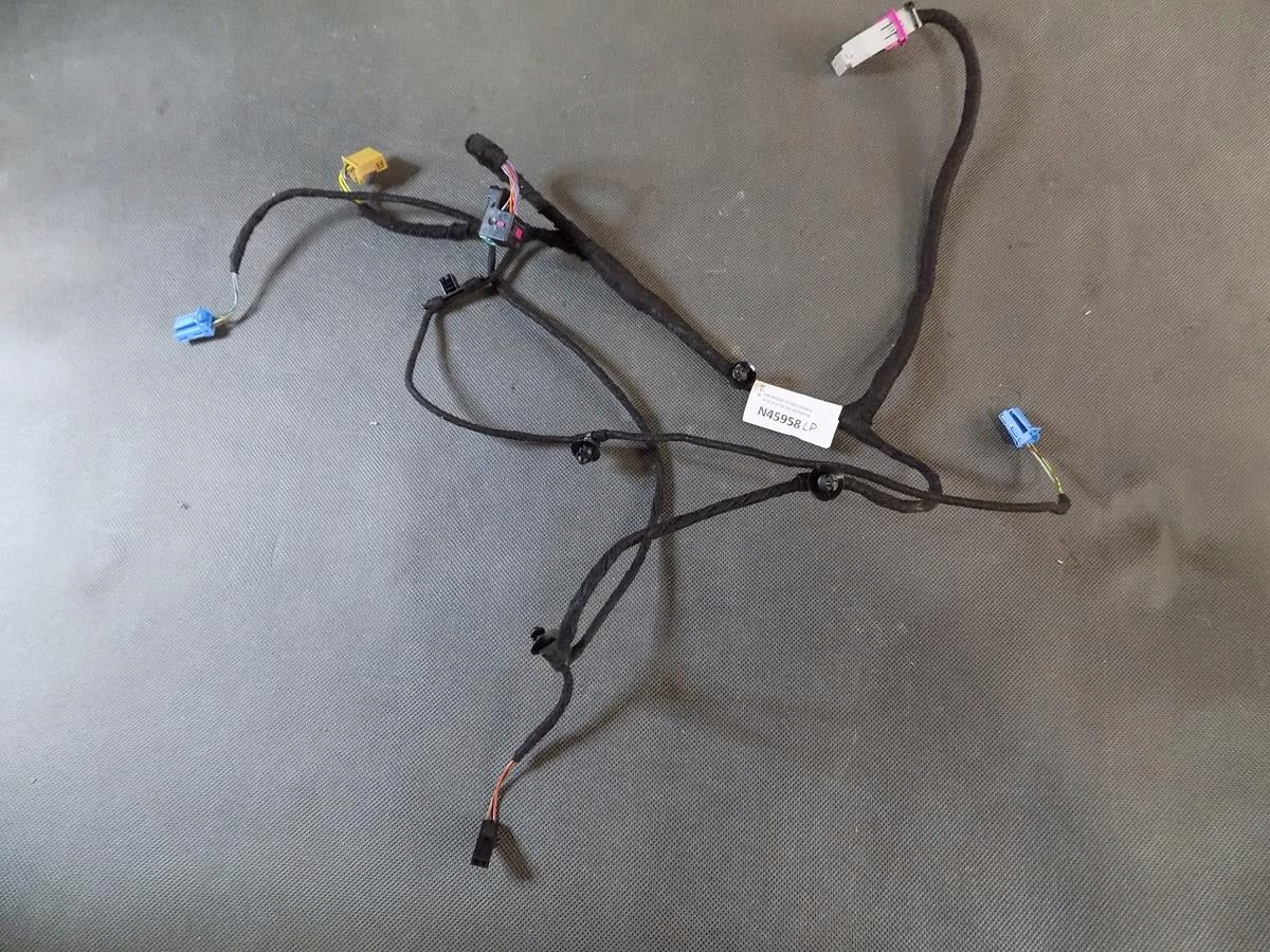 VW PASSAT B7 BEAM LEFT FRONT 3ab971557b