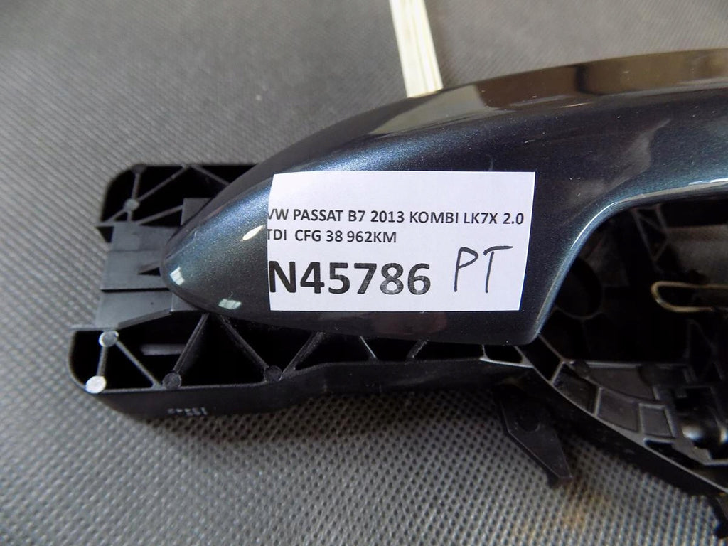 VW PASSAT B7 DOOR HANDLE RIGHT REAR LK7X 3C0837206