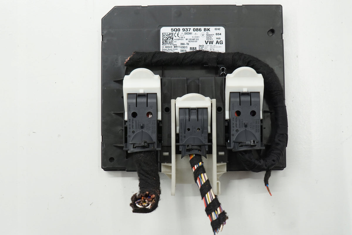 VW PASSAT B8 17R COMFORT CONTROLLER MODULE 5Q0937086BK