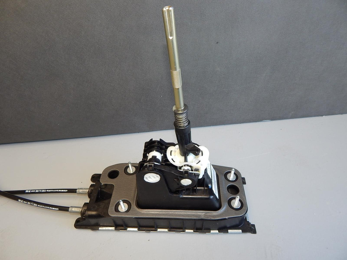 VW PASSAT B8 GEAR SELECTOR 3Q0711049G