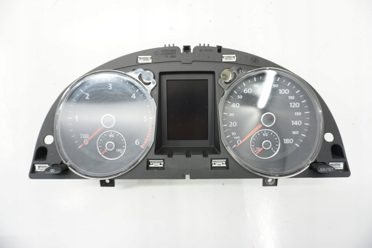 VW PASSAT CC QUADRO STRUMENTI 2.0TDI UK 3C8920970P