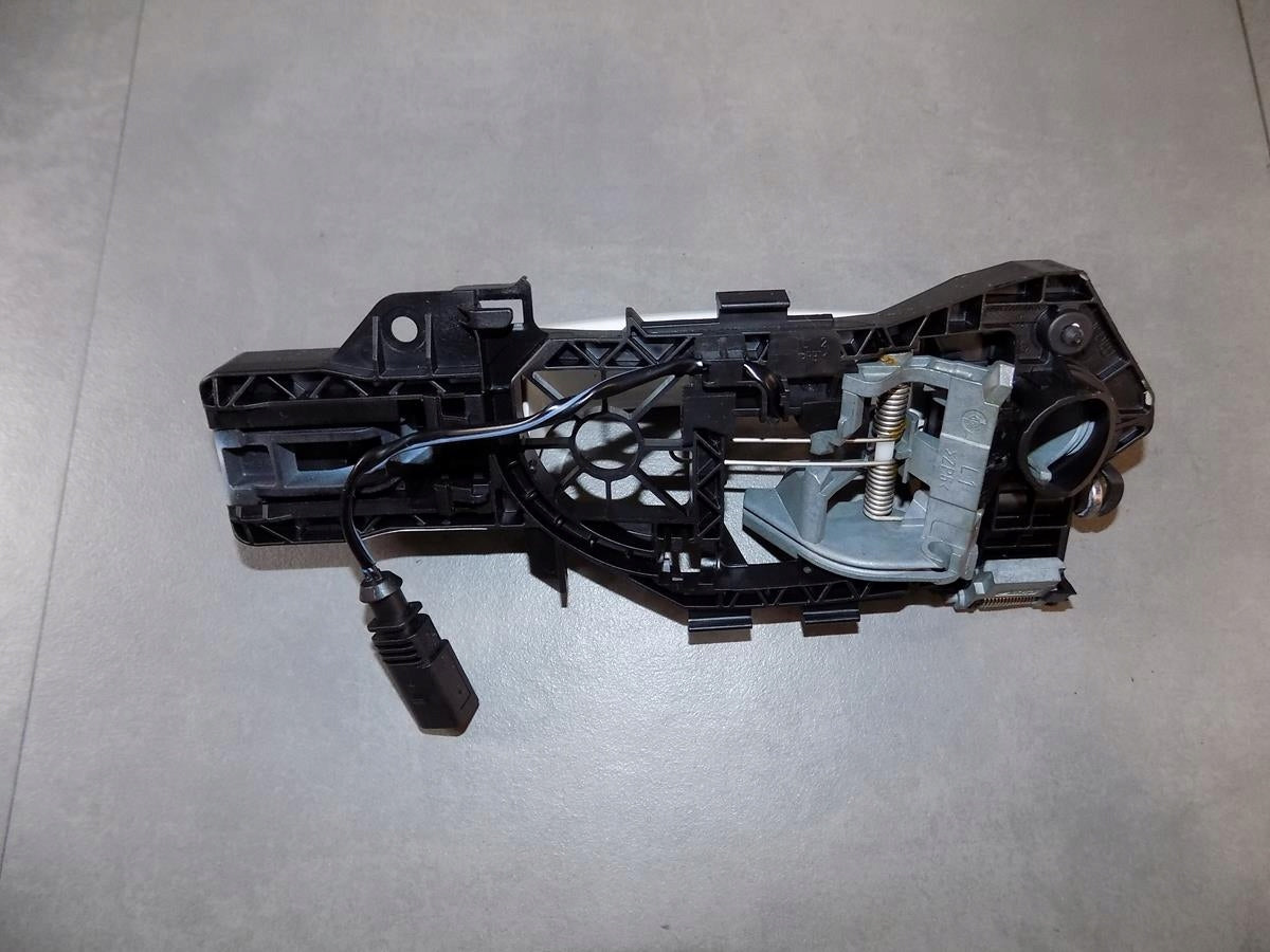 VW PASSAT CC HANDLE LEFT REAR LC9A