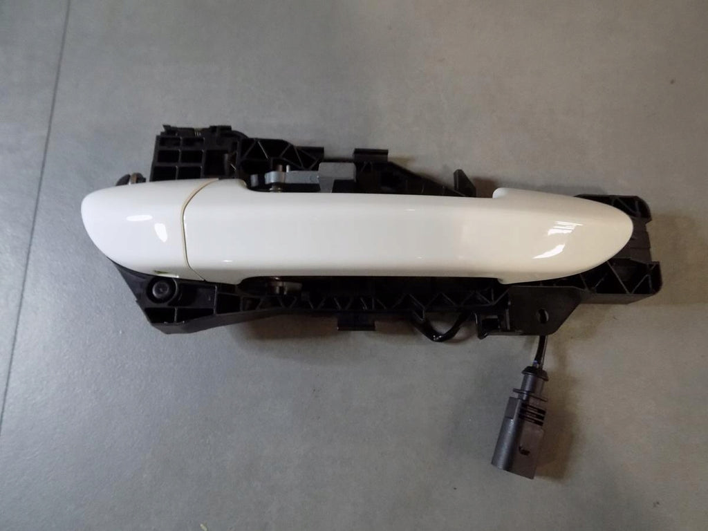 VW PASSAT CC HANDLE RIGHT FRONT