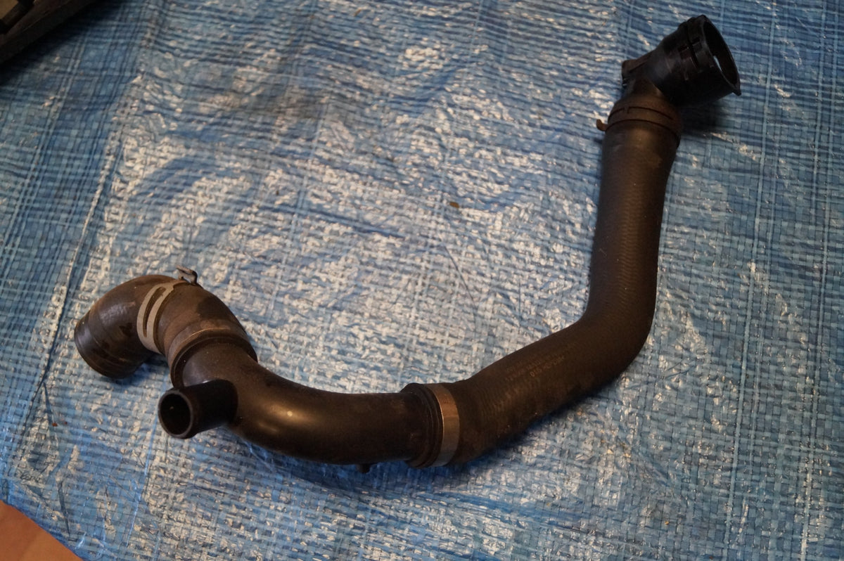 VW PASSAT CC WATER HOSE 2.0TDI 3AA122101