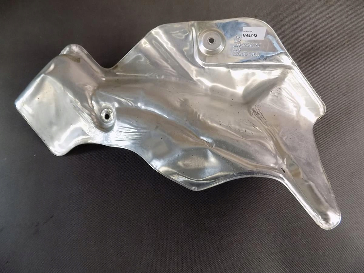 VW PHAETON HEAT SHIELD 3D0825662F