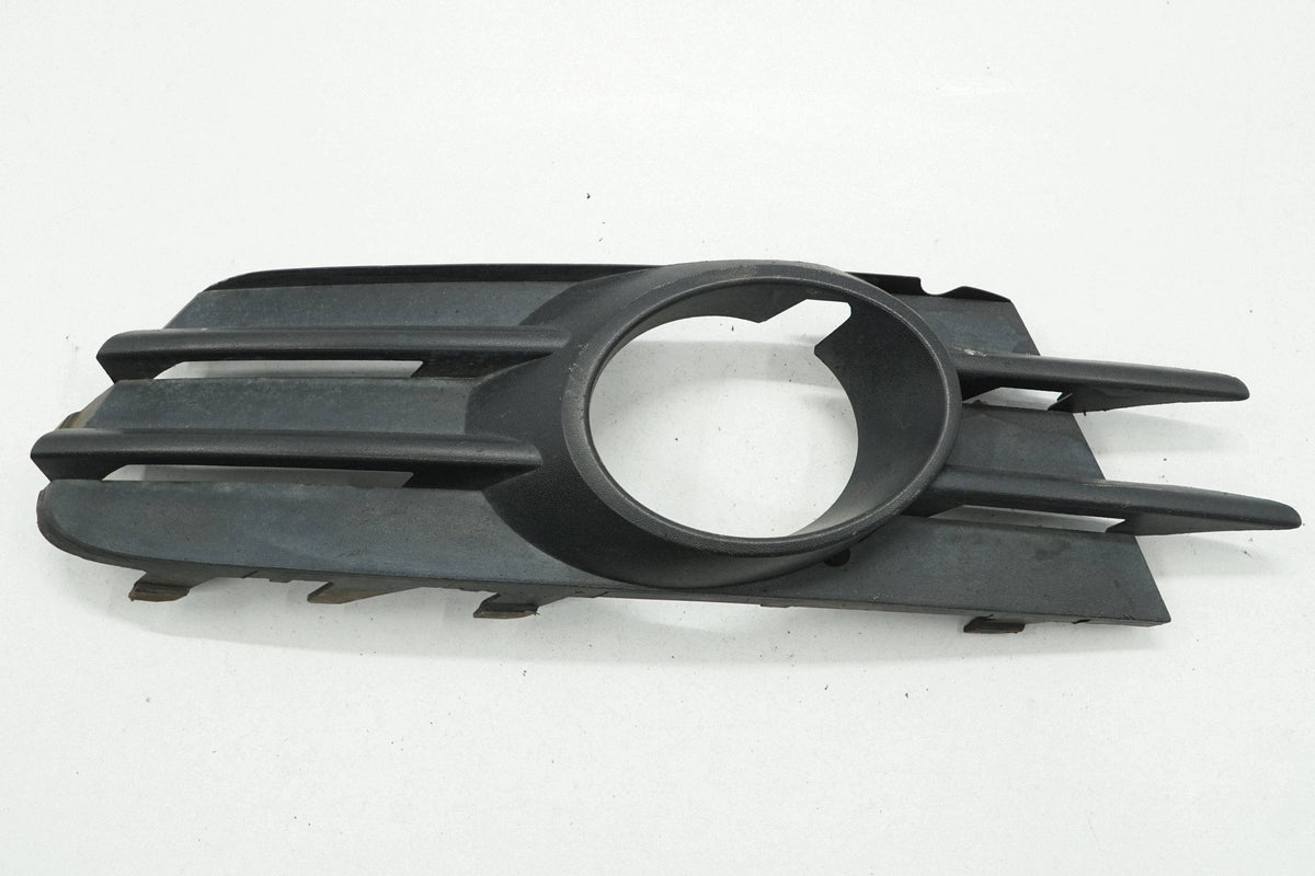 VW SCIROCCO 13R HALOGEN GRILLE RIGHT FRONT 1K8853666C