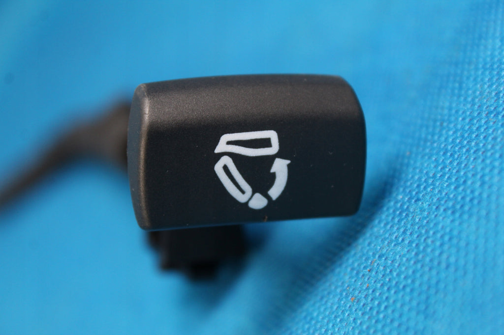 VW T-ROC CONVERTIBLE COUCH LOCK REAR RIGHT 2021R 2GC885682B
