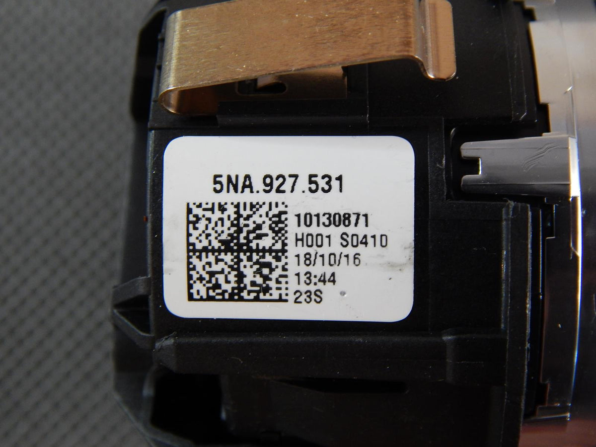 VW TIGUAN II SUSPENSION SWITCH 5NA927531