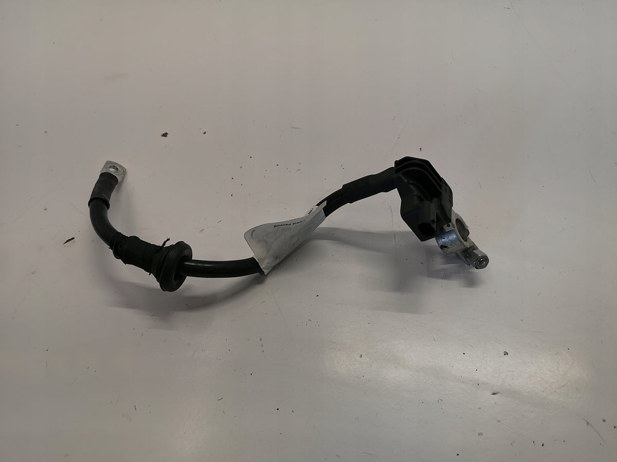 VW TOUAREG 7P ZÁPORNÁ SVORKA 7P0915181A