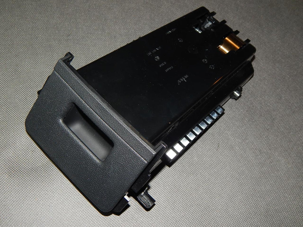 VW TOURAN 5T STORAGE SHELF 5TA861801