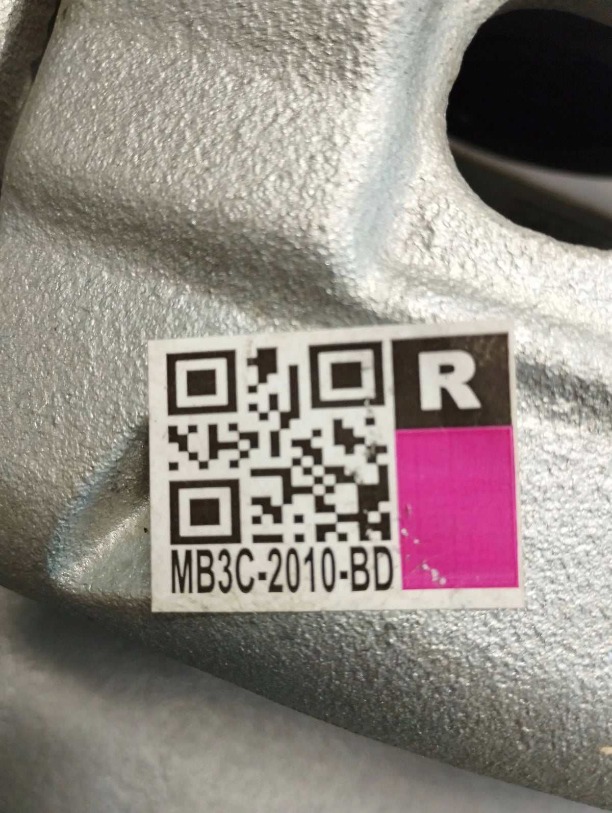 Volkswagen Amarok II 2023 CLAMP RIGHT FRONT MB3C2010BD