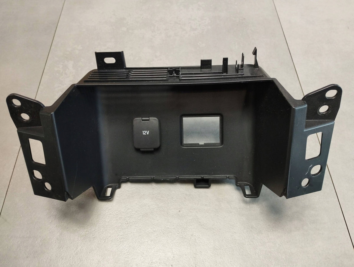 Volkswagen Amarok II 2023 Center Dashboard Lighter