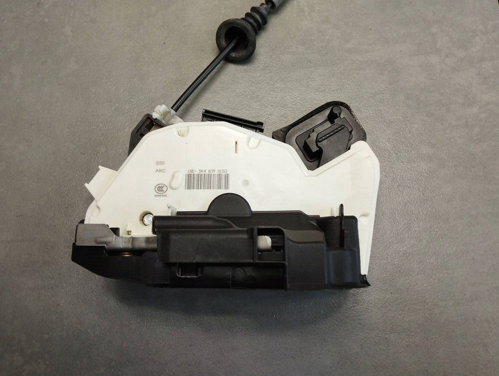 Volkswagen Golf VII Door lock left rear 5K4839015Q
