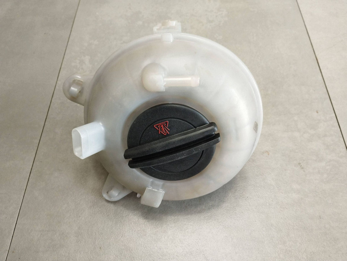 Volkswagen Golf VII Expansion Tank 5Q0121407D