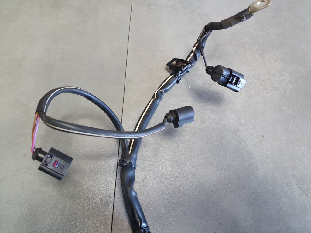 Volkswagen PASSAT CC Alternator harness 3AA971230F