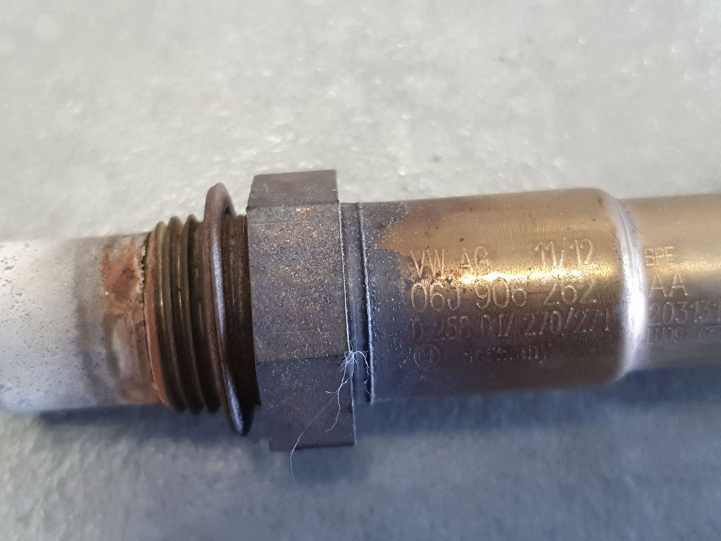 Volkswagen PASSAT CC Lambda probe 06J906262AA