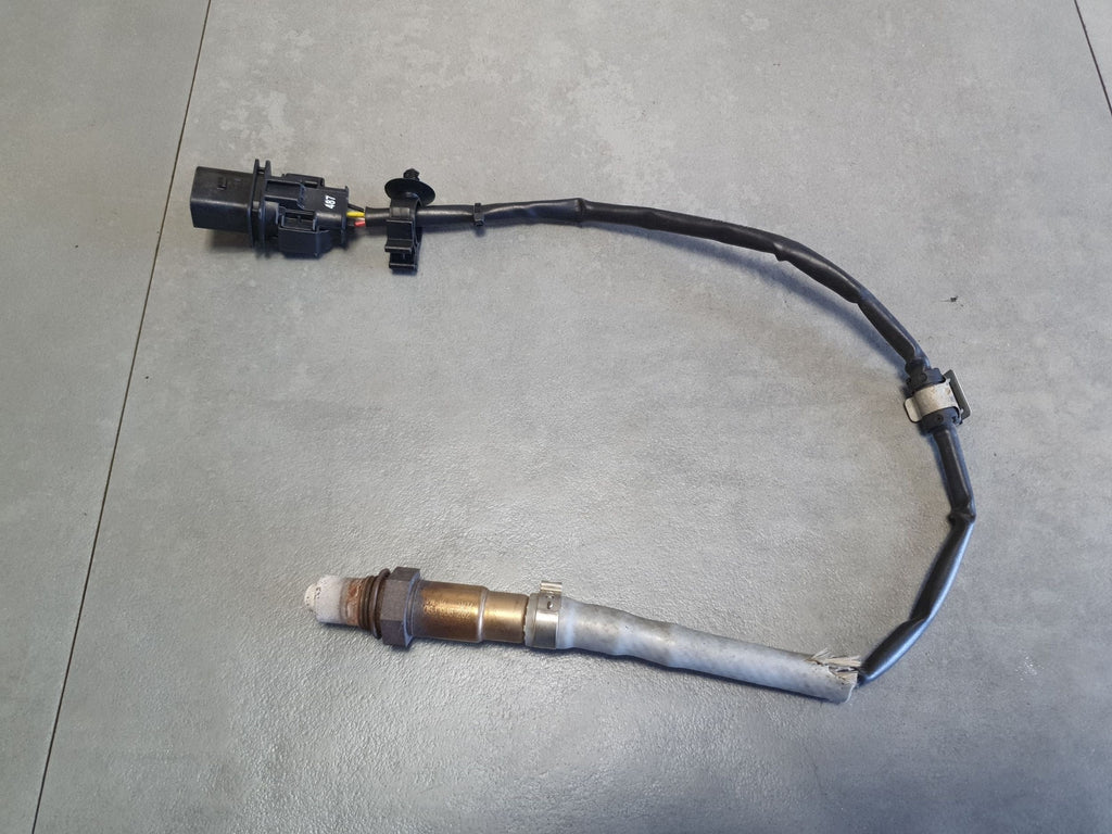 Volkswagen PASSAT CC Lambda probe 06J906262AA