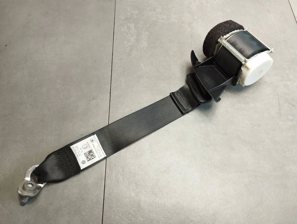 Volkswagen Scirocco SAFETY BELT RIGHT REAR 1K8857806
